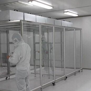 Clean Booth hay phòng sạch cố định: Giải pháp nào linh hoạt hơn?