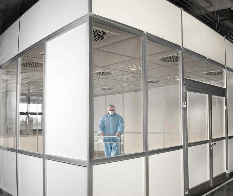 Clean Booth mini: Giải pháp tiết kiệm cho phòng thí nghiệm