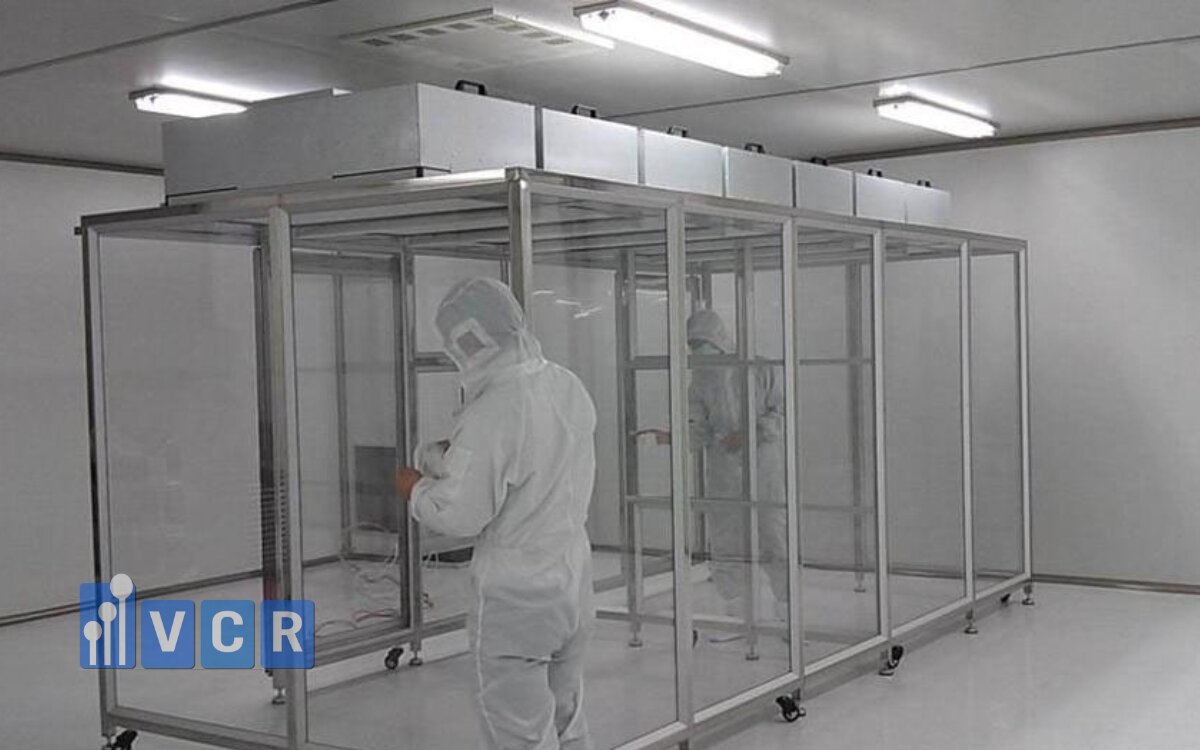 Clean-booth-phong-sach-vcr-1